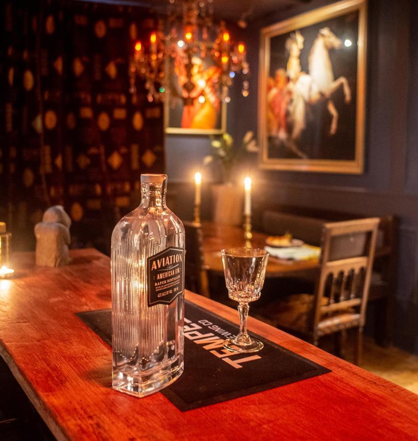 Red Lion, Coorie Inn Earlston エクステリア 写真