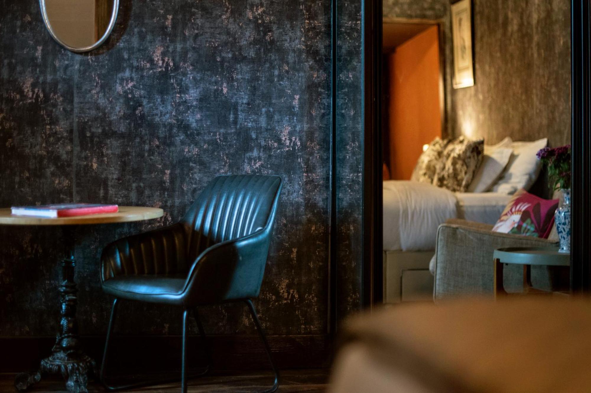 Red Lion, Coorie Inn Earlston エクステリア 写真